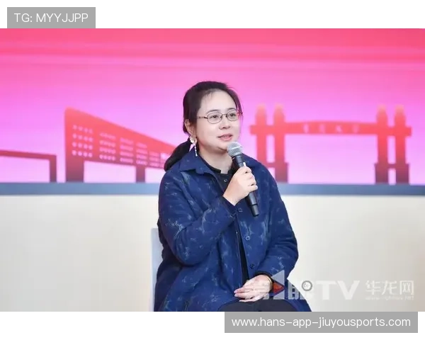 媒体记者赛后提问引发争议讨论，记者提的问题