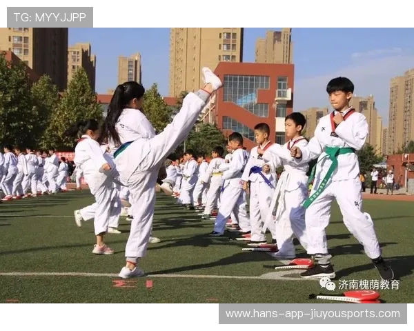 记录学校体育评估标准改革的内容发布系统，学校体育评价体系的四个维度