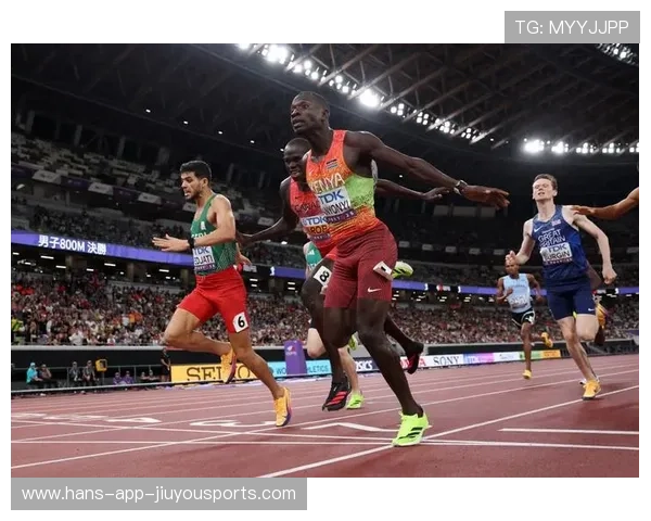 长跑邀请赛：肯尼亚运动员再创新高，赛事精彩纷呈！，肯尼亚长跑运动员训练计划