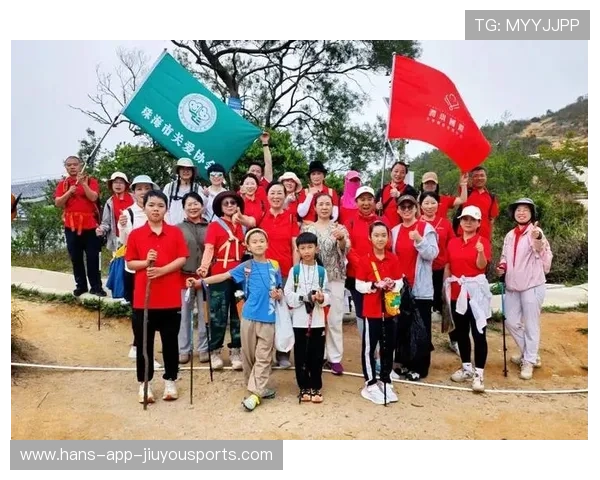 世界登山青年夏季公益行：营员参与环保与救援实践，青年登山活动